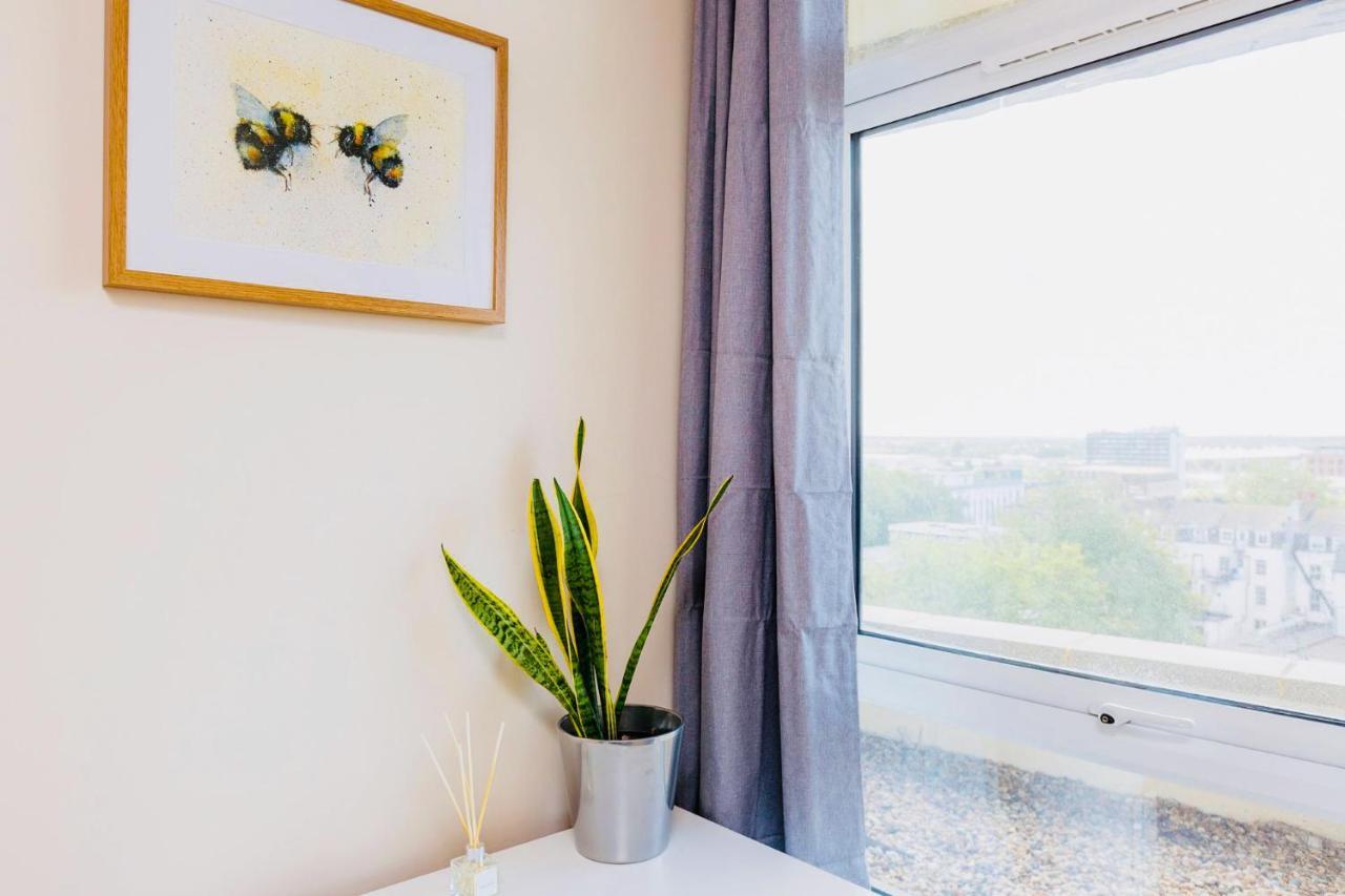 Panorama Apartments By Mesh Accommodation Short & Long Term Lets Ashford For Contractors Or Corporate Stays Exterior photo